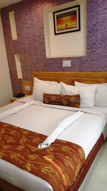 Hotel Abhay Palace Ghaziabad Εξωτερικό φωτογραφία