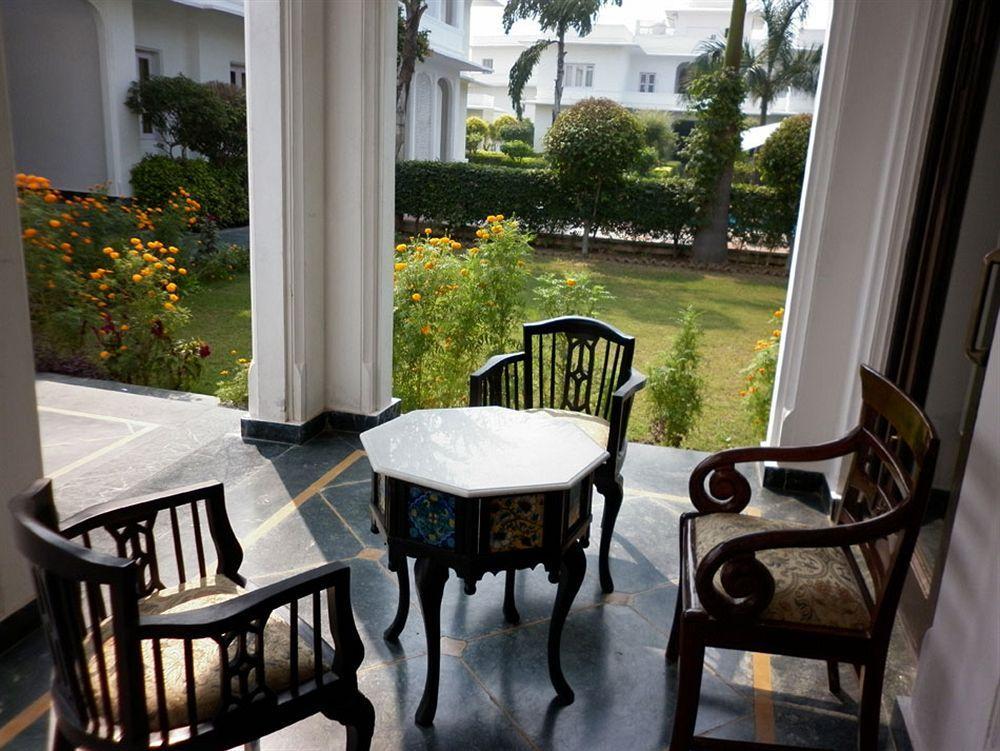 Hotel Abhay Palace Ghaziabad Εξωτερικό φωτογραφία